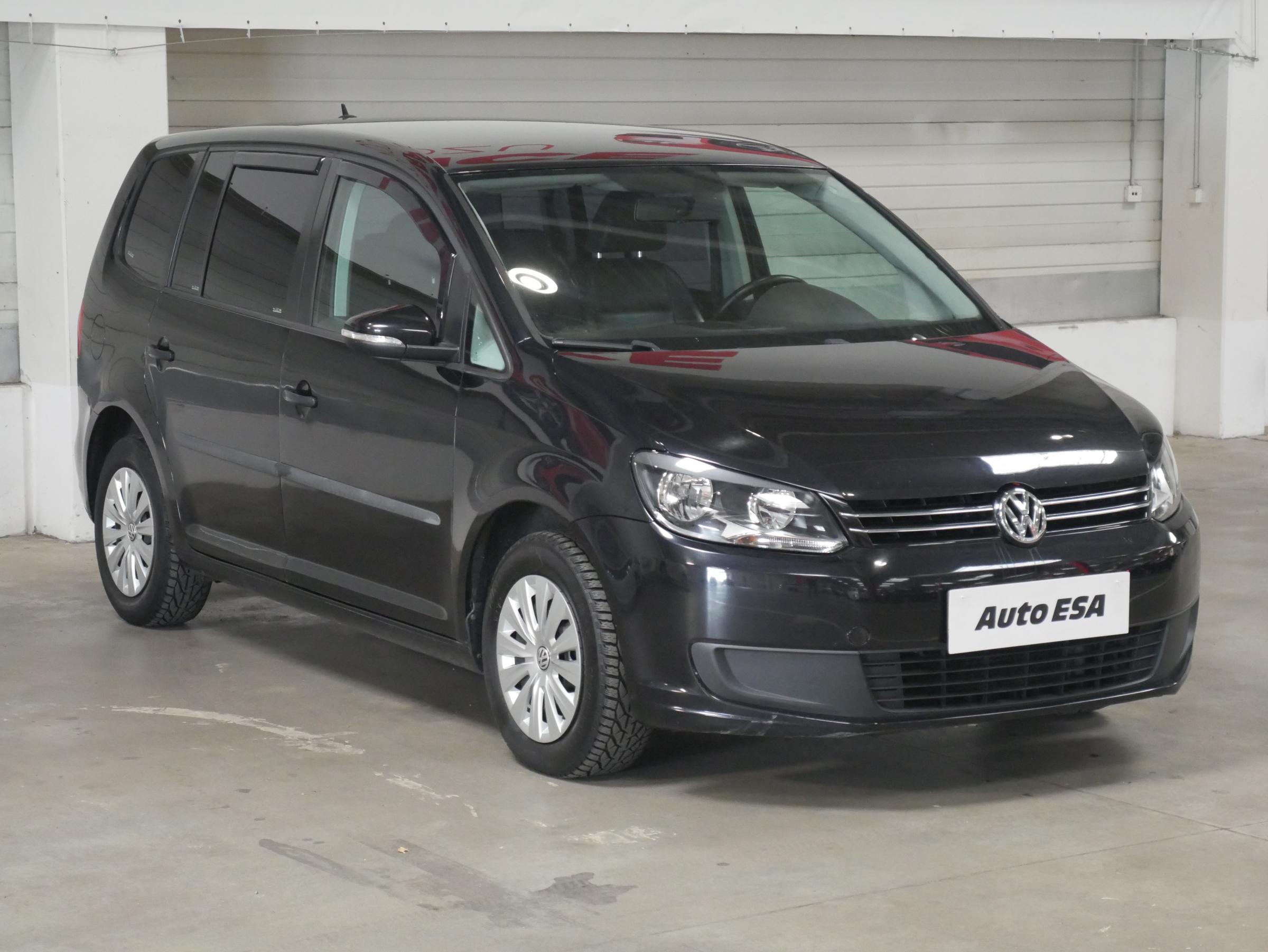 Volkswagen Touran, 2012