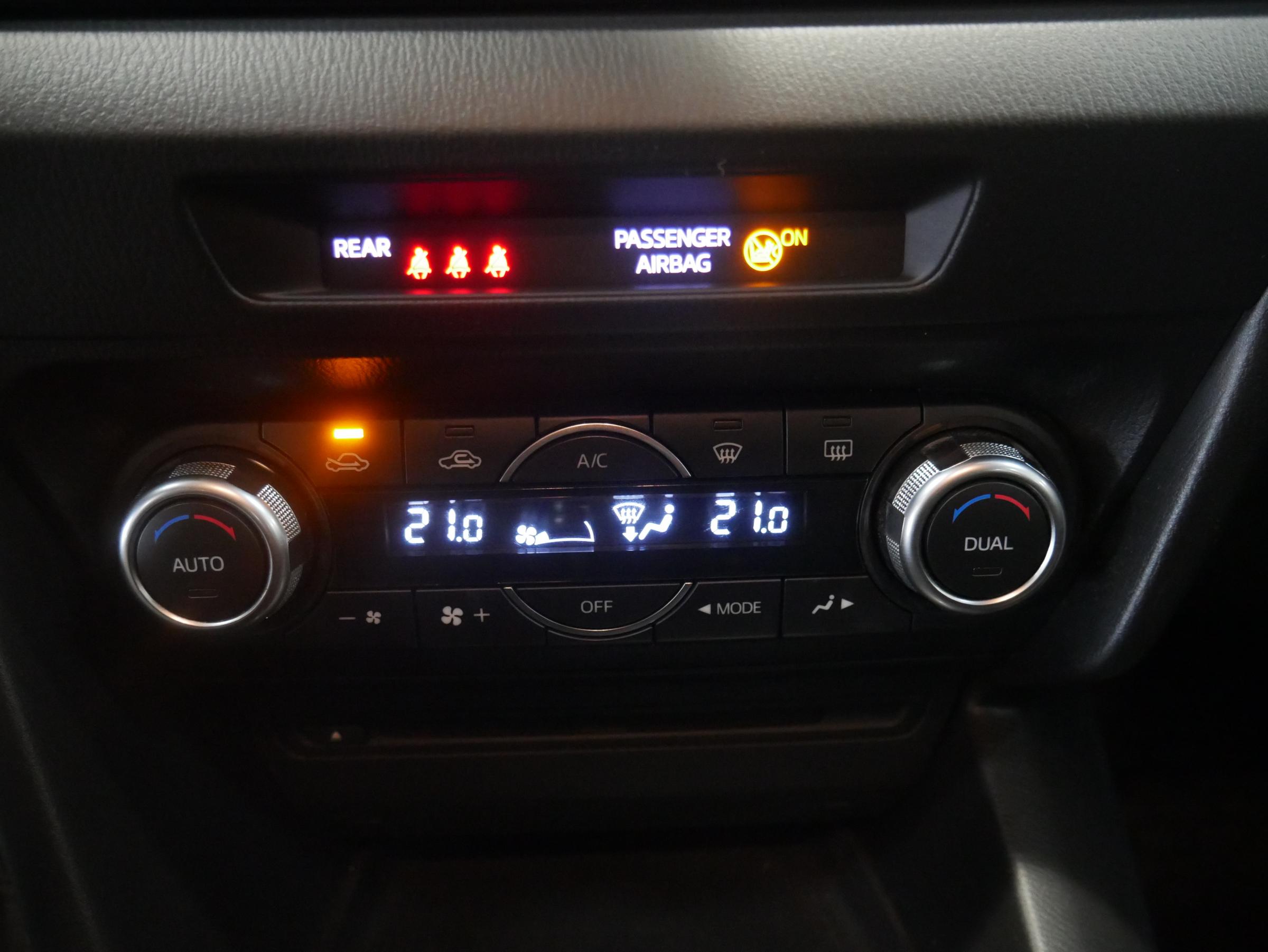 Mazda 3, 2014 - pohled č. 16