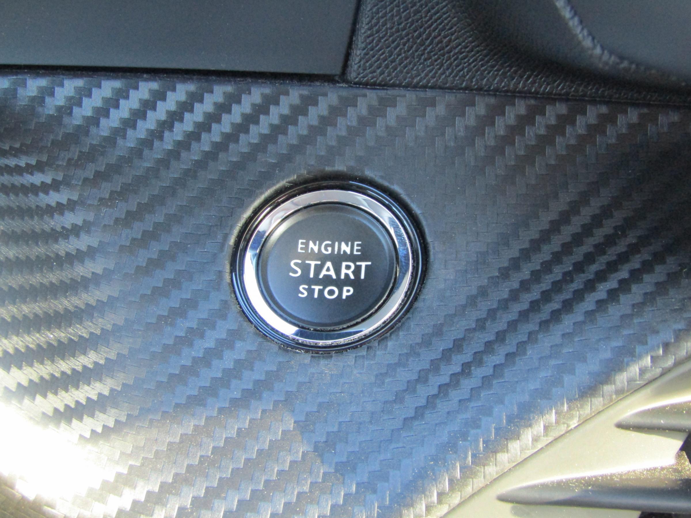 Peugeot 2008, 2020 - pohled č. 18