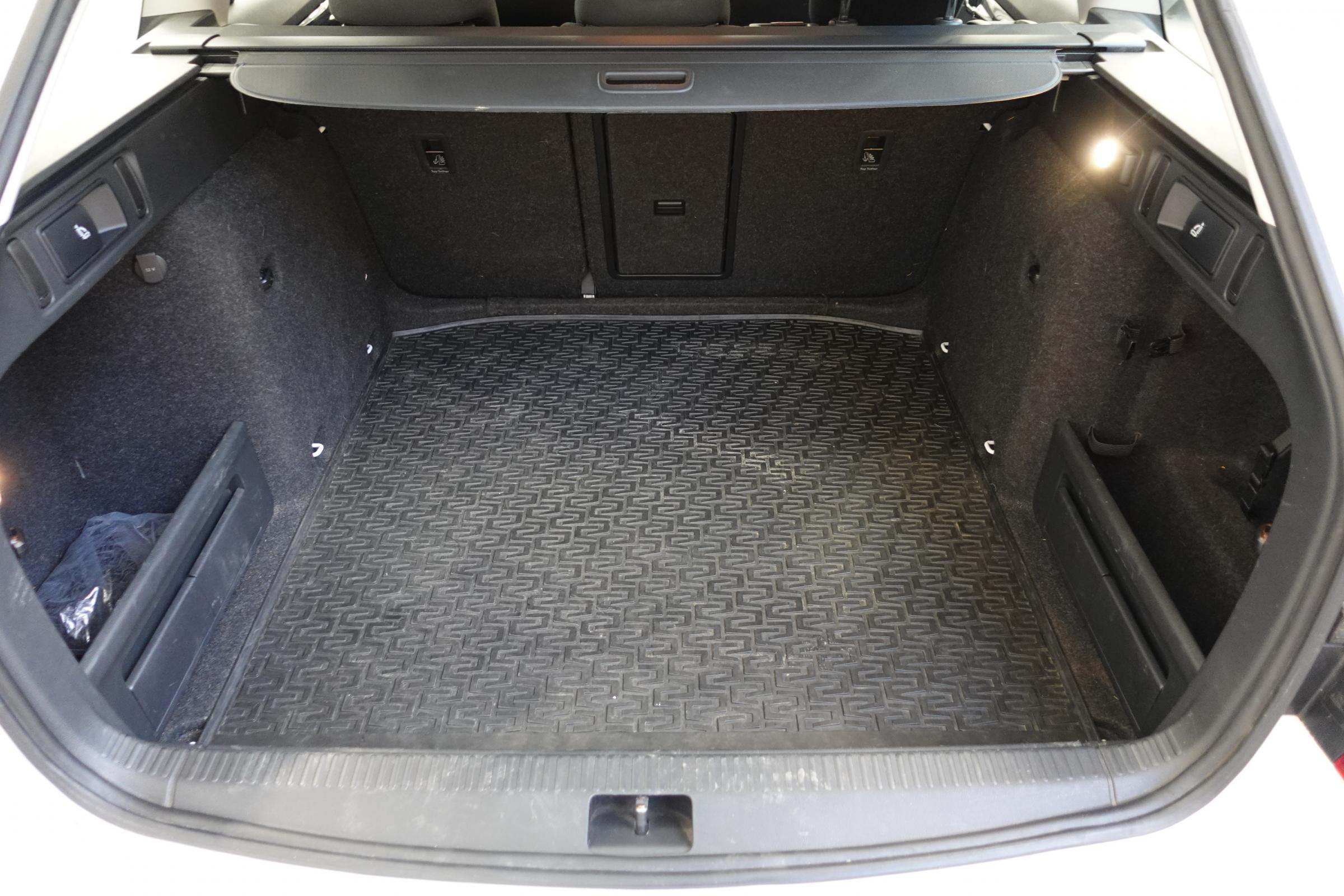 Škoda Octavia III, 2019 - pohled č. 7