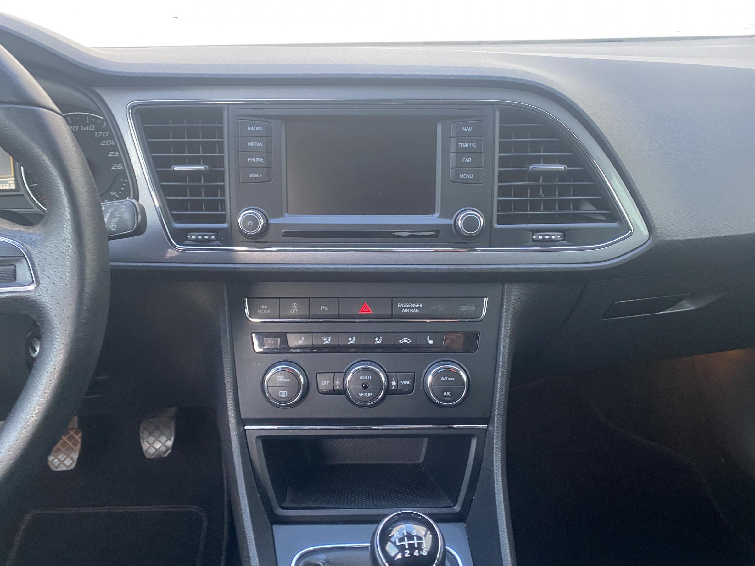 Seat Leon, 2015 - pohled č. 12