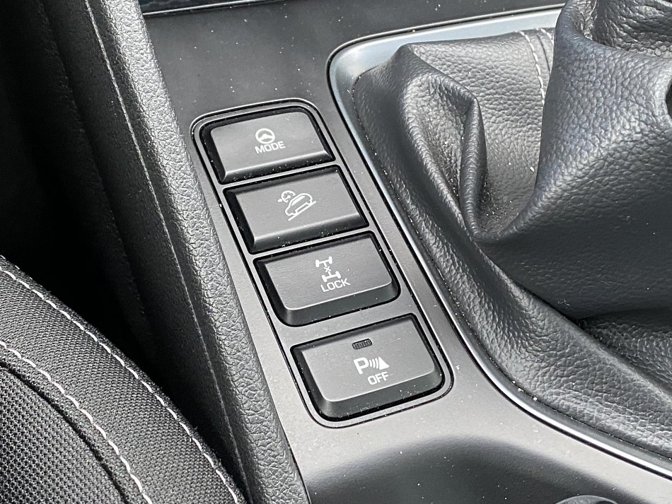 Hyundai Tucson 1.6 T-GDi Trikolor 4WD