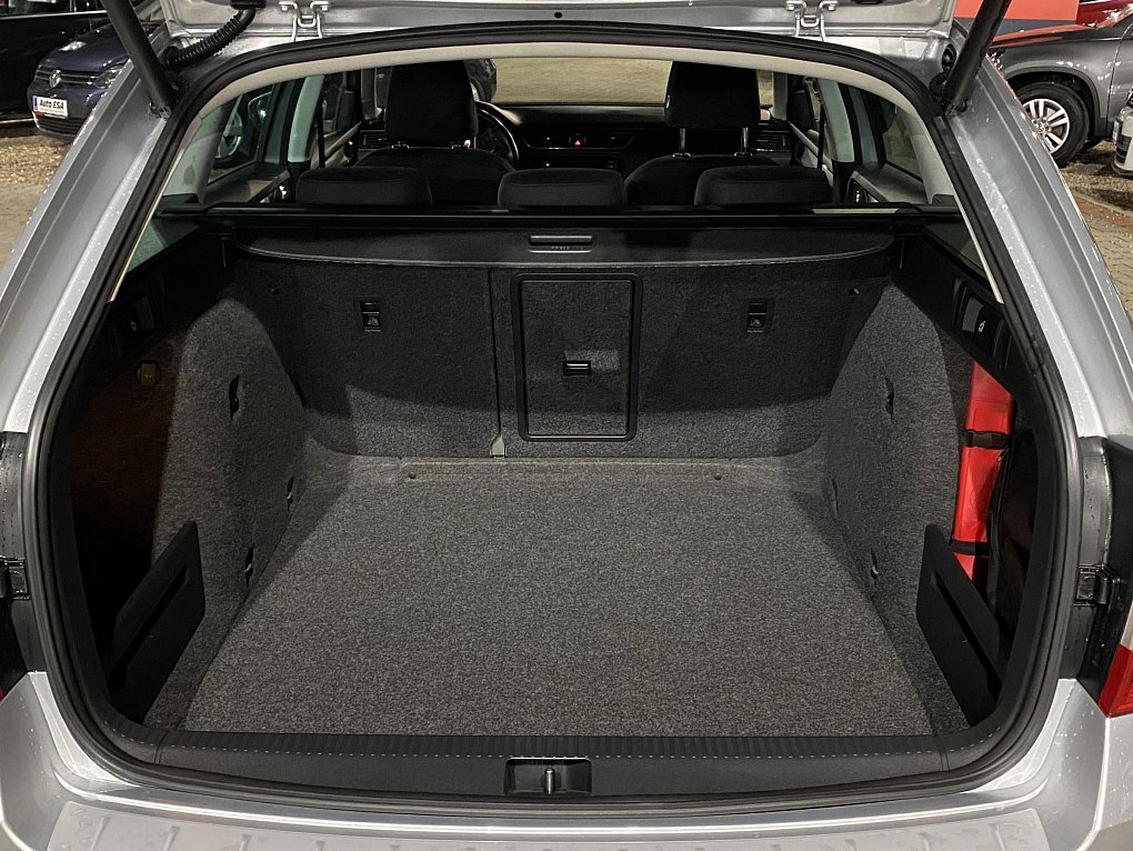 Škoda Octavia III 1.6TDi Elegance