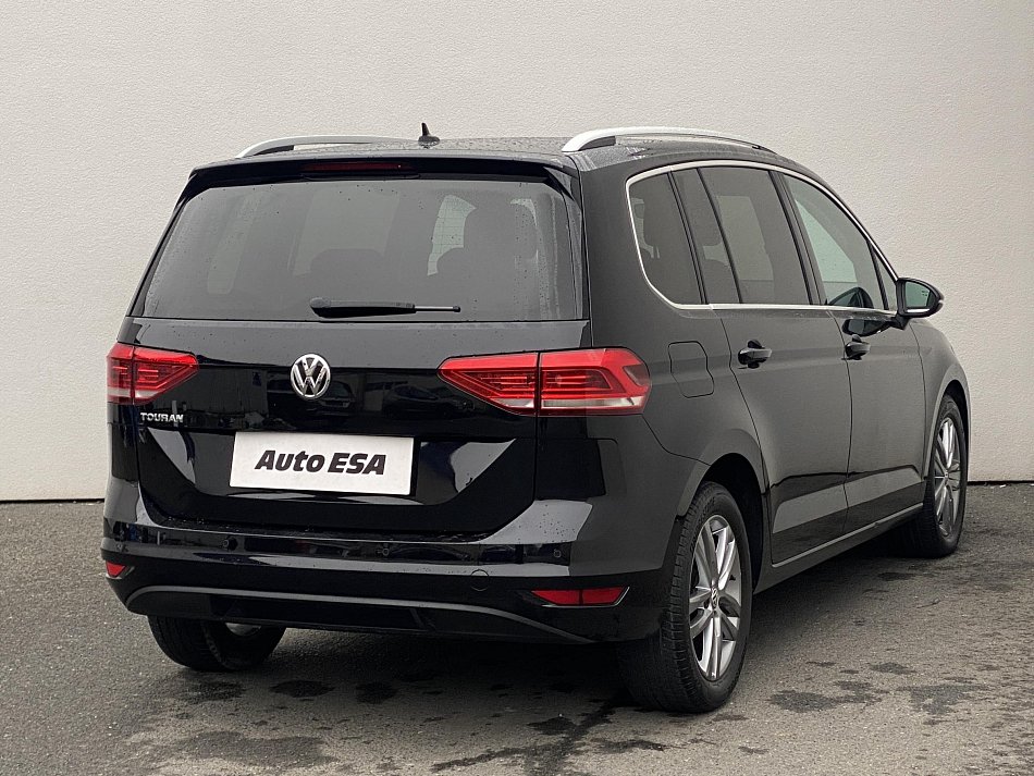 Volkswagen Touran 1.5 TSi Comfortline