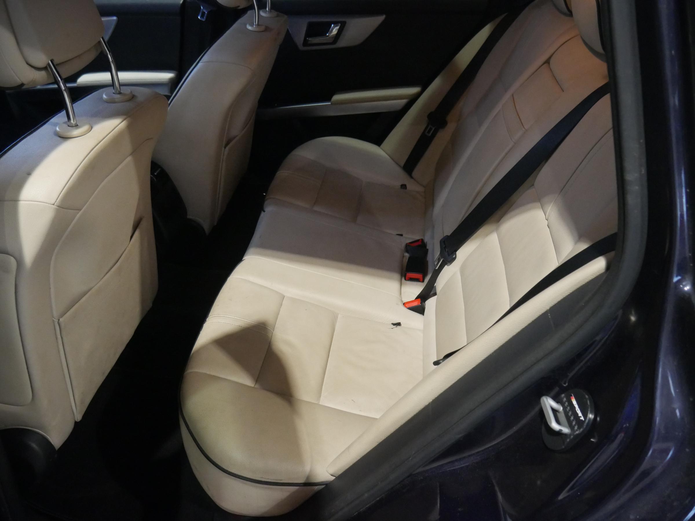 Mercedes-Benz GLK, 2009 - pohled č. 10