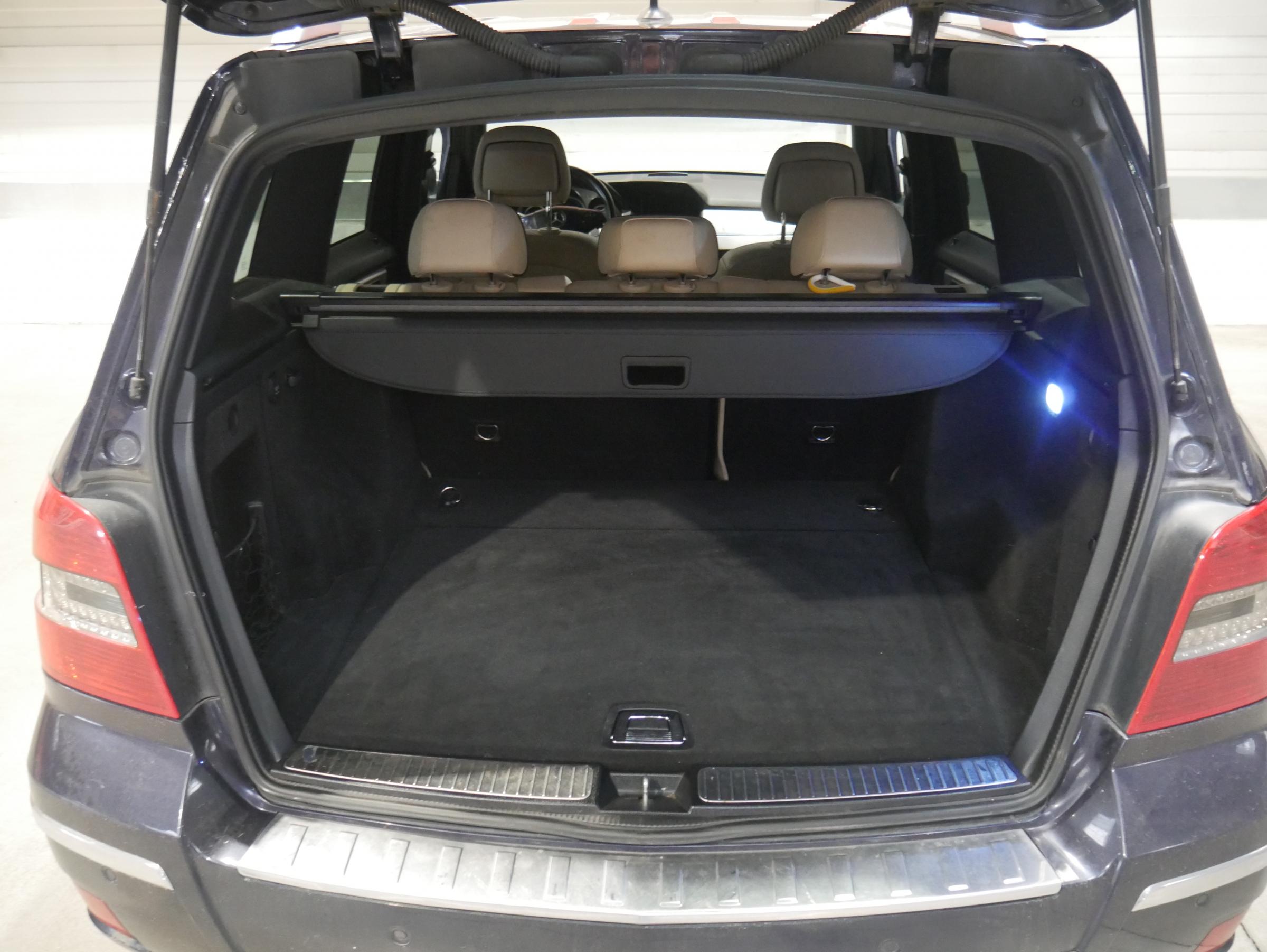 Mercedes-Benz GLK, 2009 - pohled č. 7