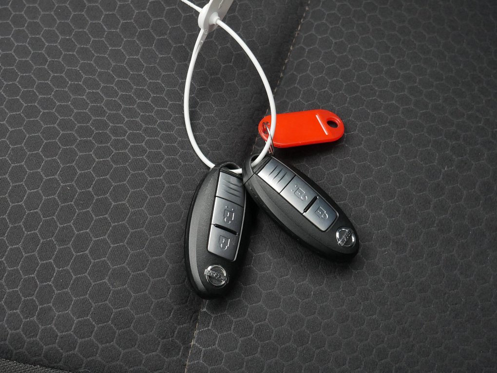 Nissan Juke 1.6 i Tekna