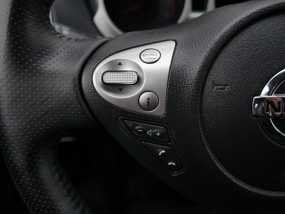 Nissan Juke 1.6 i Tekna