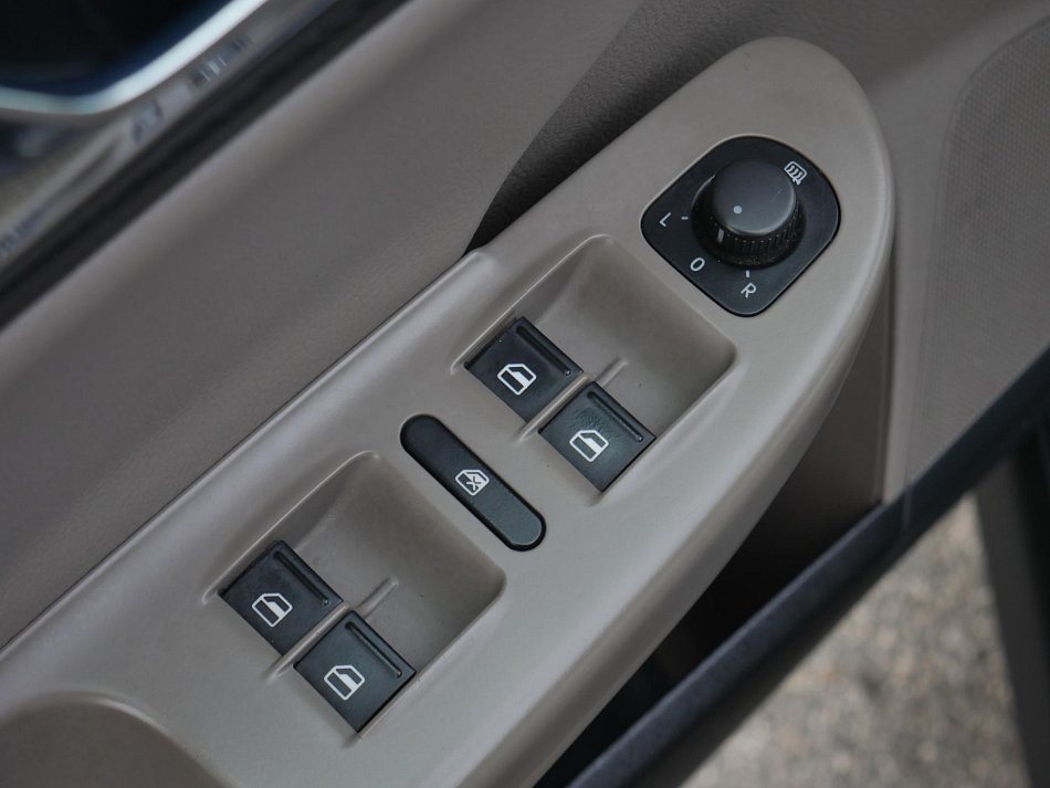 Volkswagen Passat 2.0 TDi Highline