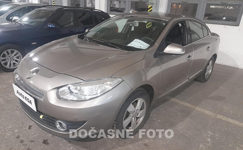 Renault Fluence 1.6i 
