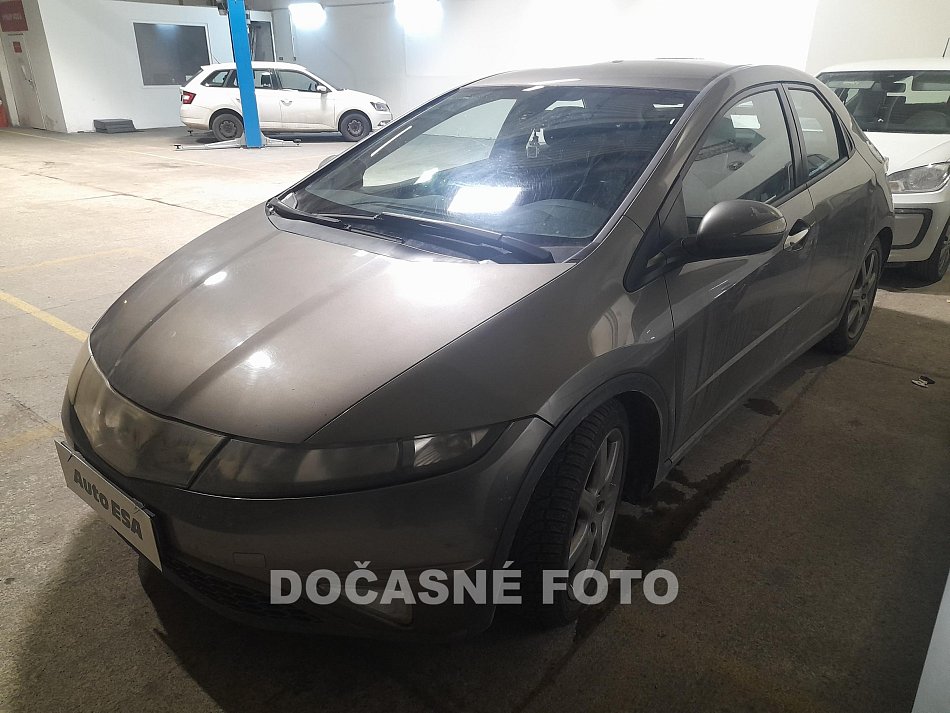 Honda Civic 1.8 i-VTEC 
