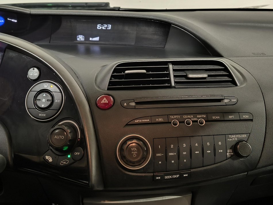 Honda Civic 1.8 i-VTEC 