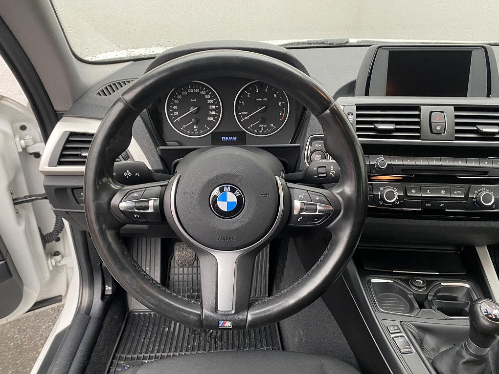 BMW Řada 1 1.5i Advantage