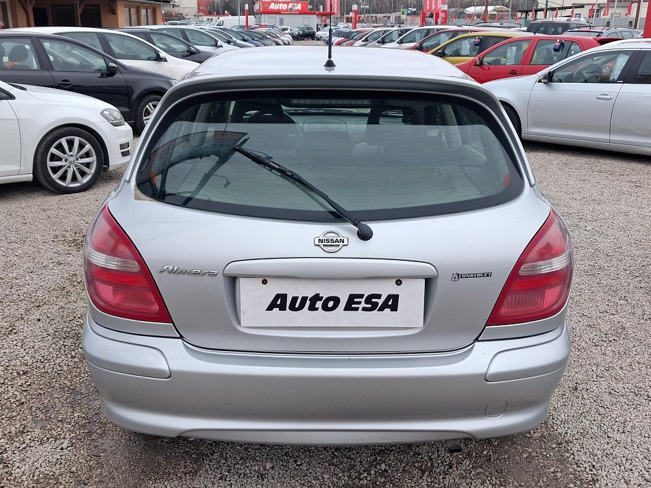 Nissan Almera 1.5i 