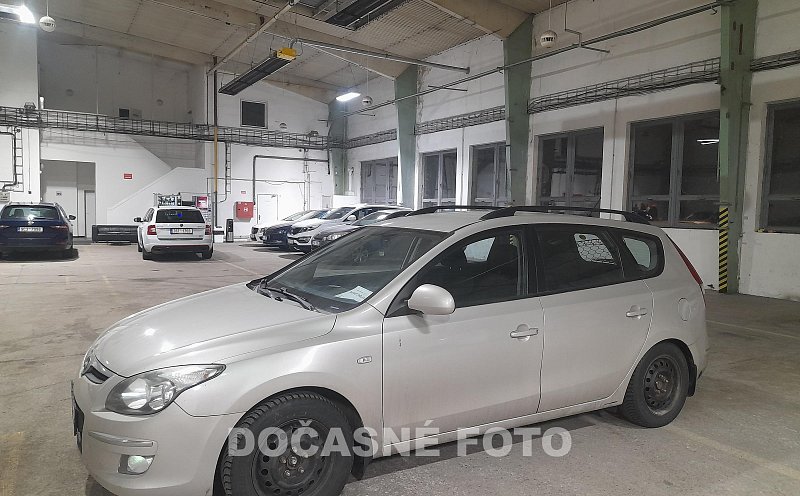 Hyundai I30 1.4 16V  LPG