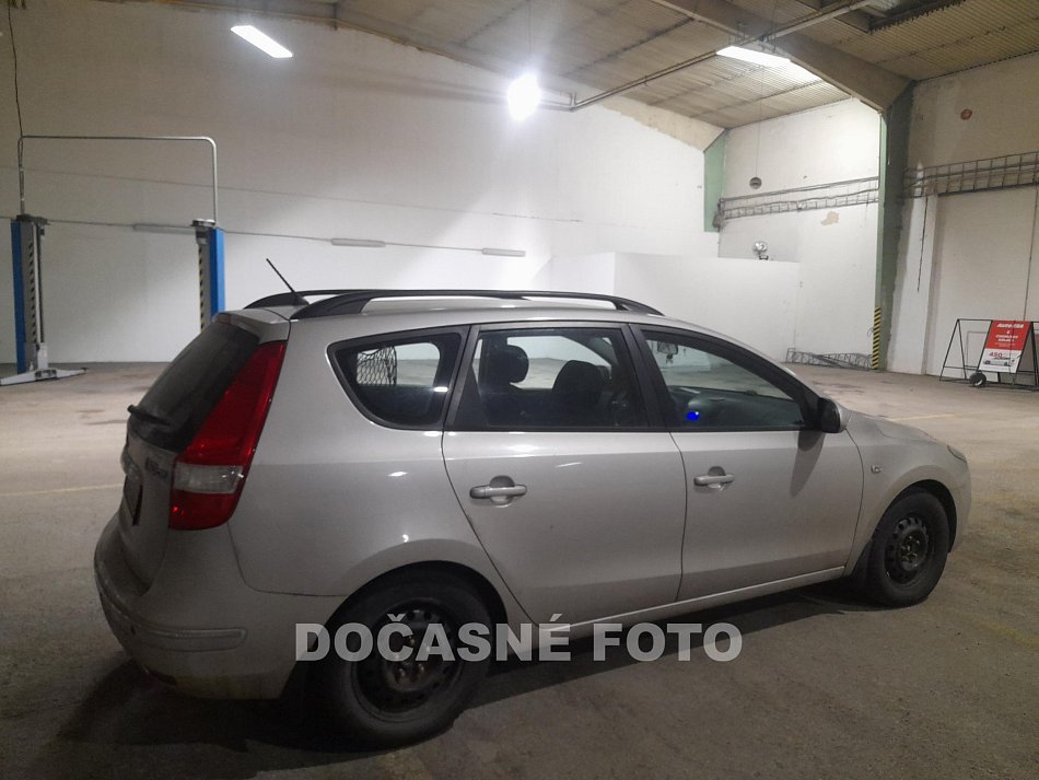 Hyundai I30 1.4 16V  LPG