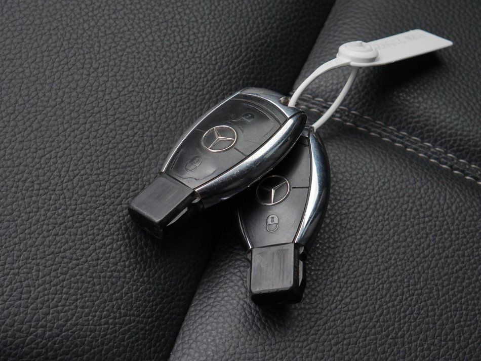 Mercedes-Benz GL 3.0 CDi  4Mat