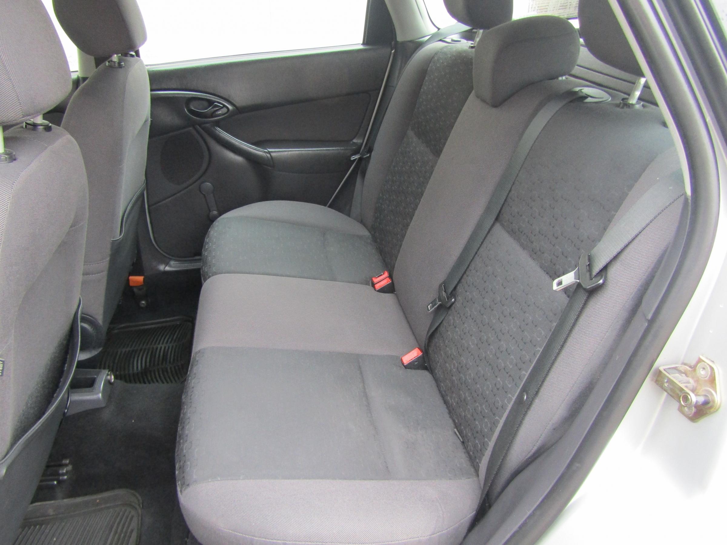 Ford Focus, 2006 - pohled č. 10