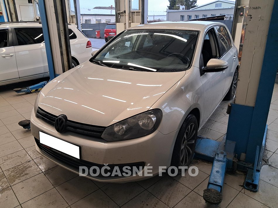 Volkswagen Golf 1.2 TSi 