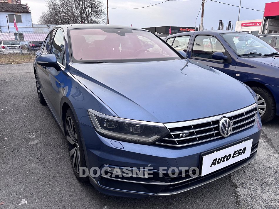 Volkswagen Passat 2.0 Bi-TDi R-Line