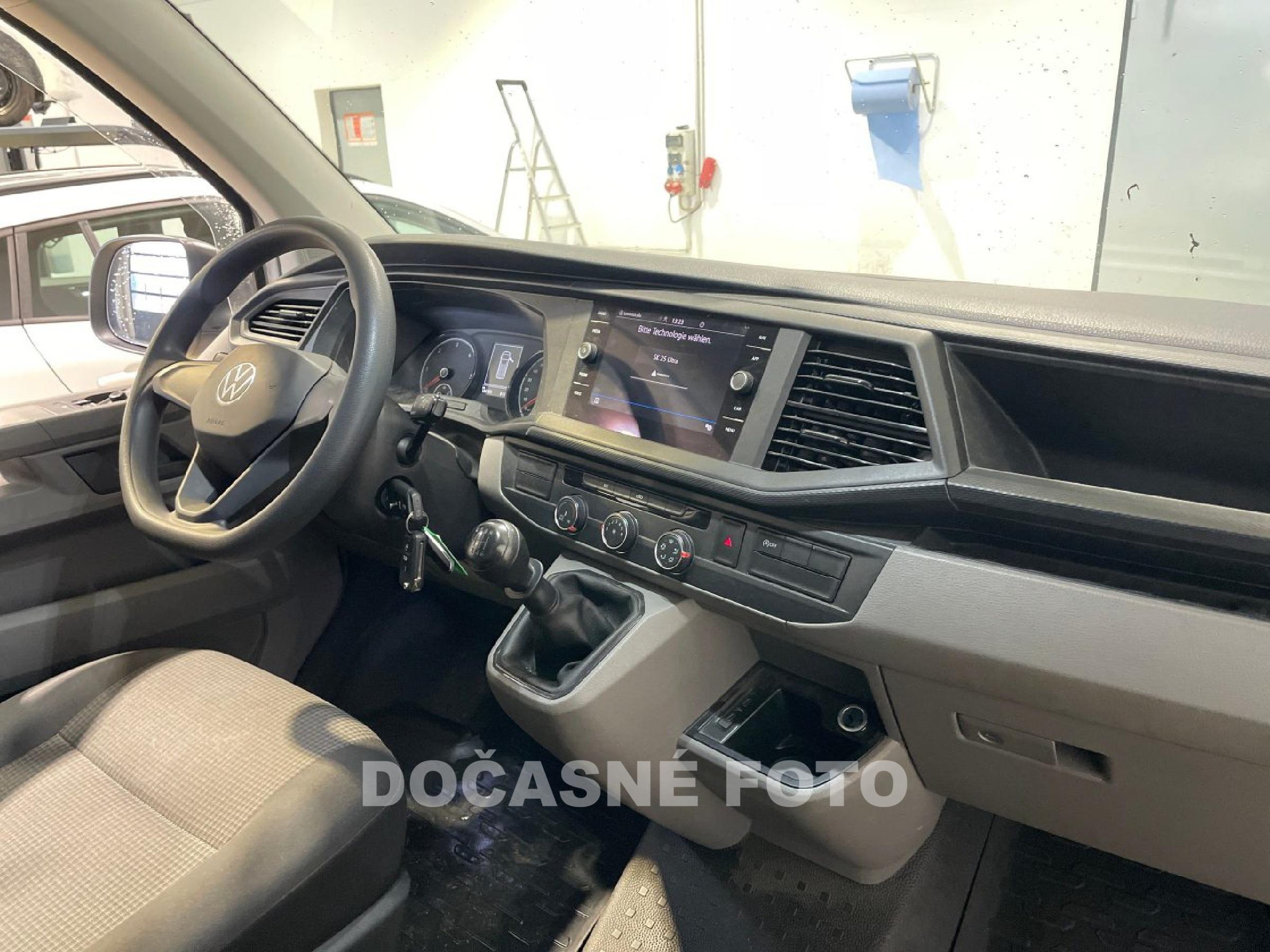 Volkswagen Transporter, 2021 - pohled č. 5