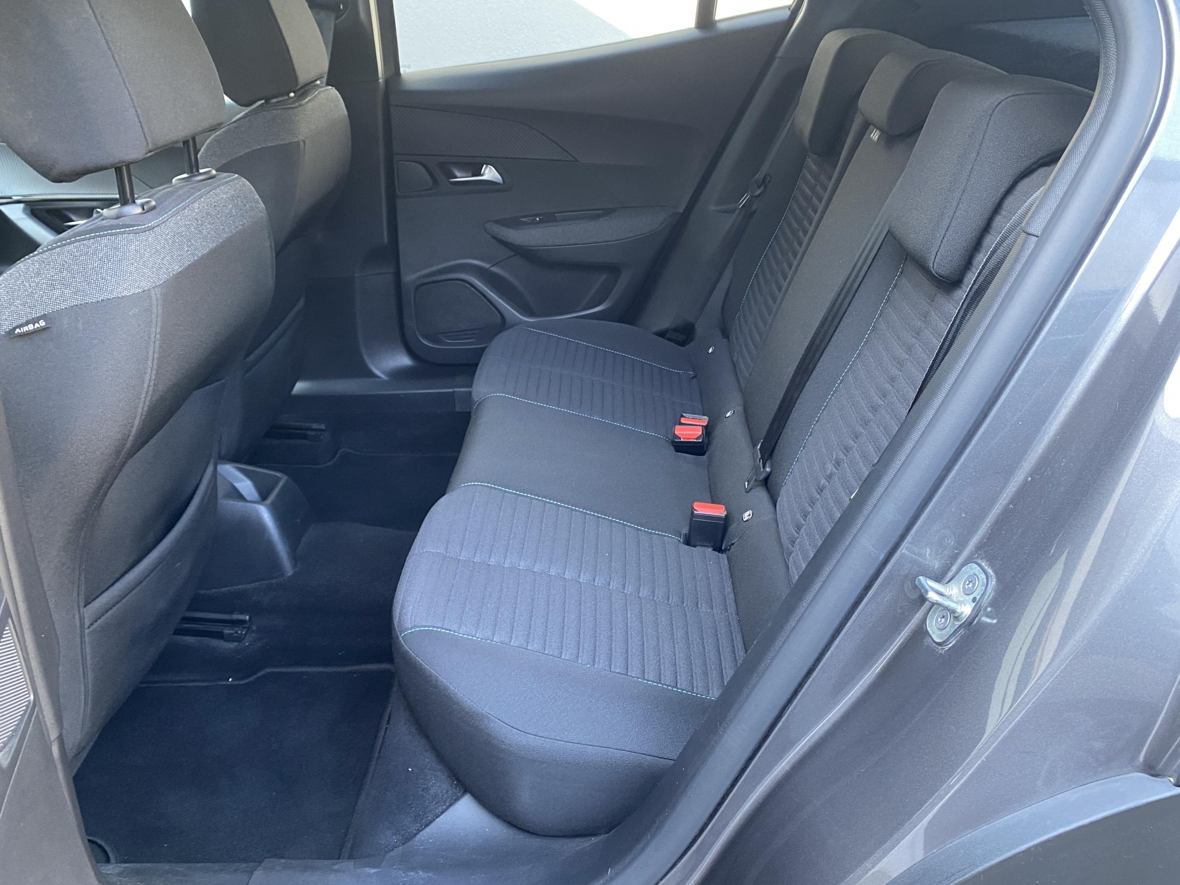 Peugeot 2008, 2023 - pohled č. 10