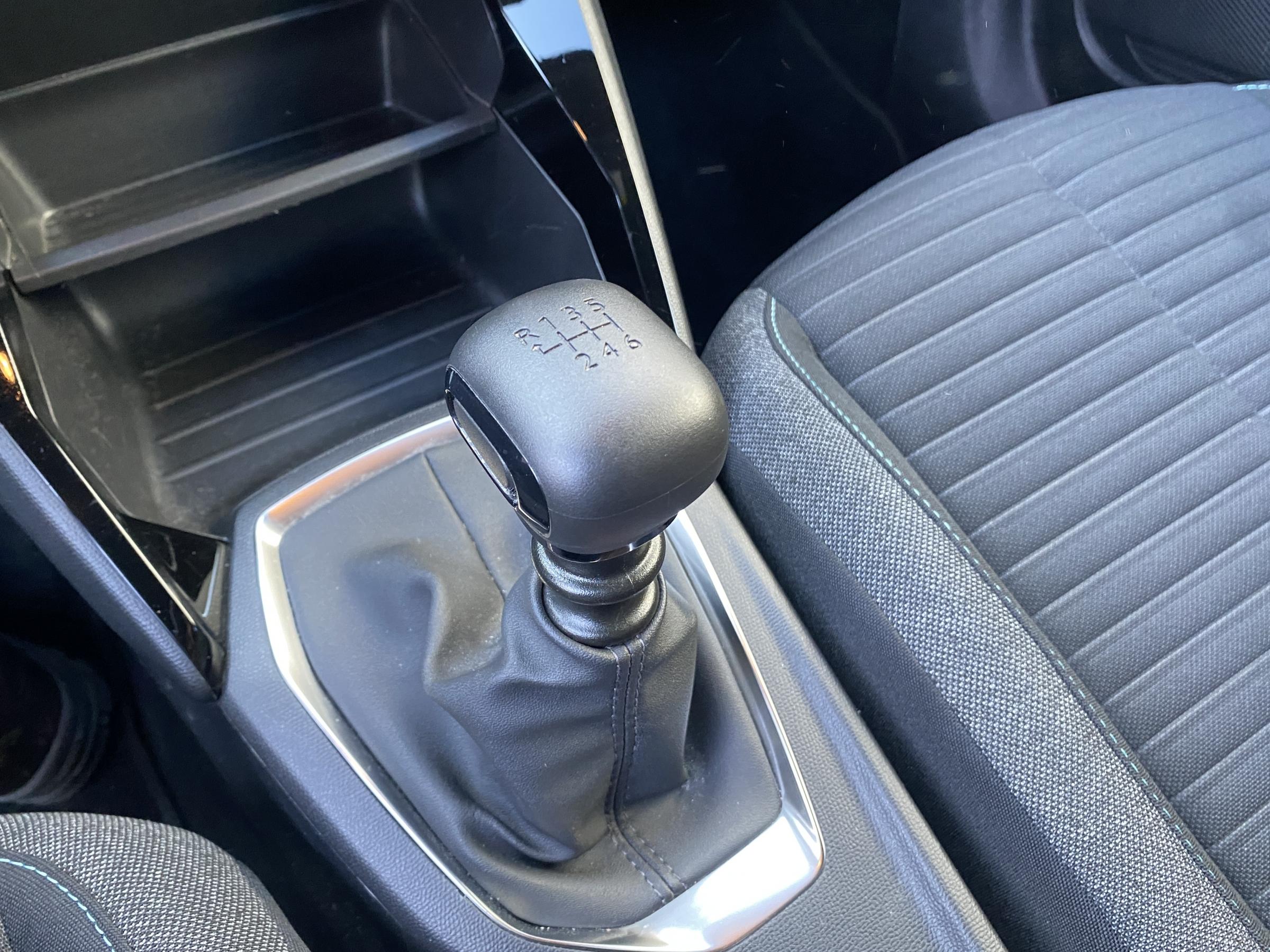 Peugeot 2008, 2023 - pohled č. 14