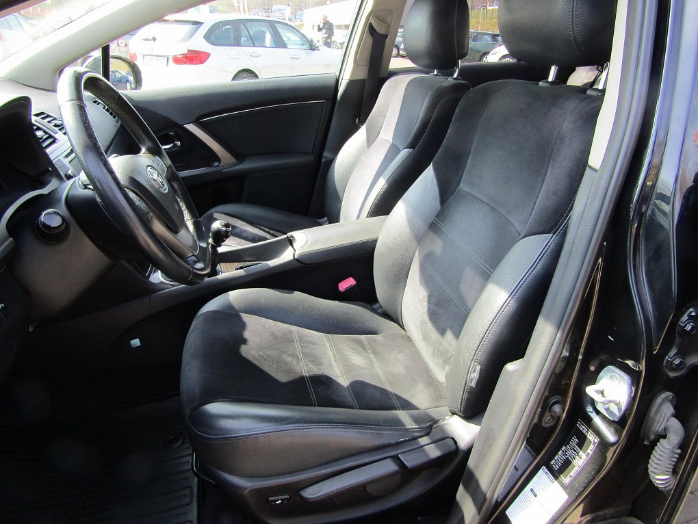 Toyota Avensis 2.0 D4-D 