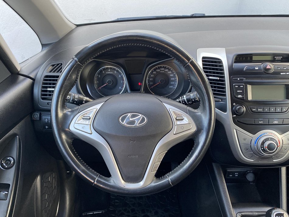 Hyundai Ix20 1.6i 