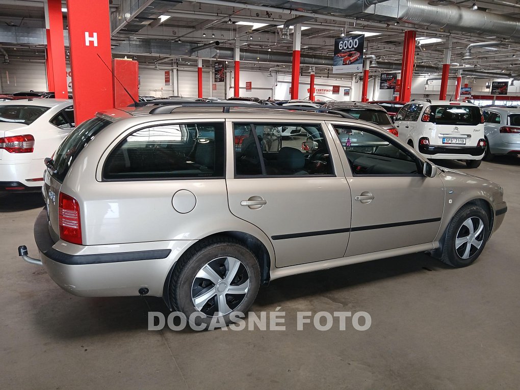 Škoda Octavia 1.6i 