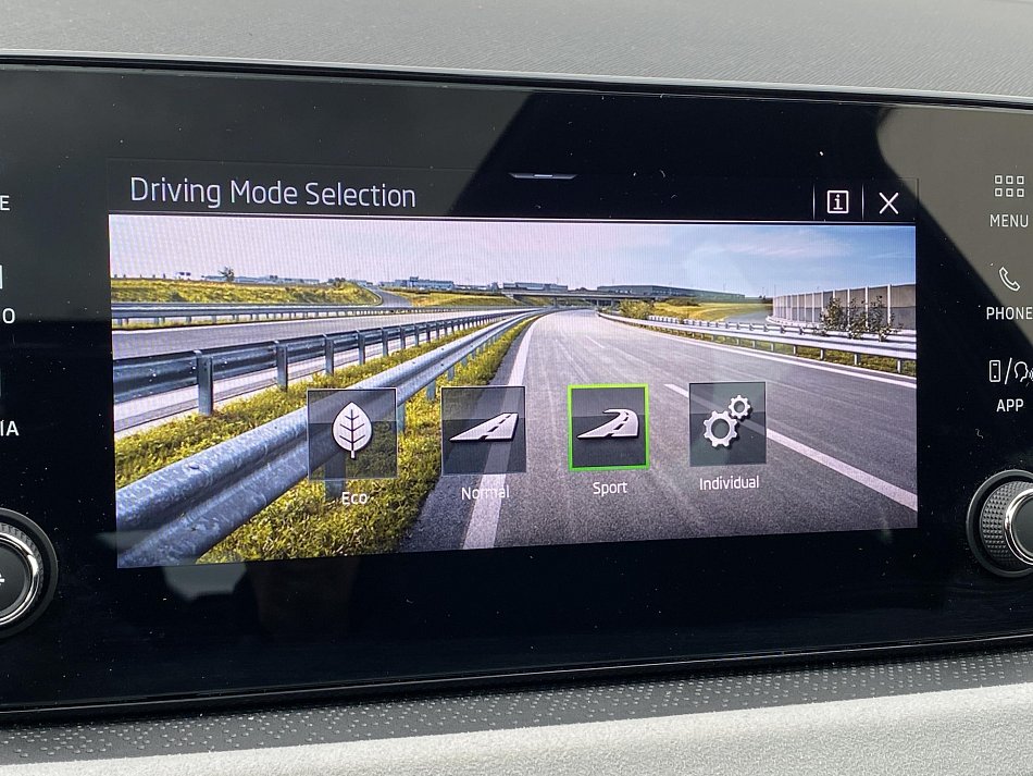 Škoda Scala 1.5TSi 