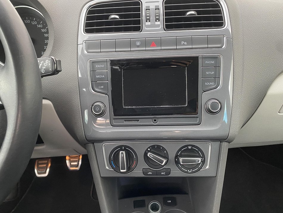 Volkswagen Polo 1.0 MPi Fresh