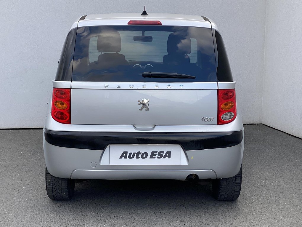 Peugeot 1007 1.4i 