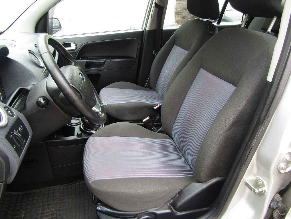 Ford Fusion 1.4 i 