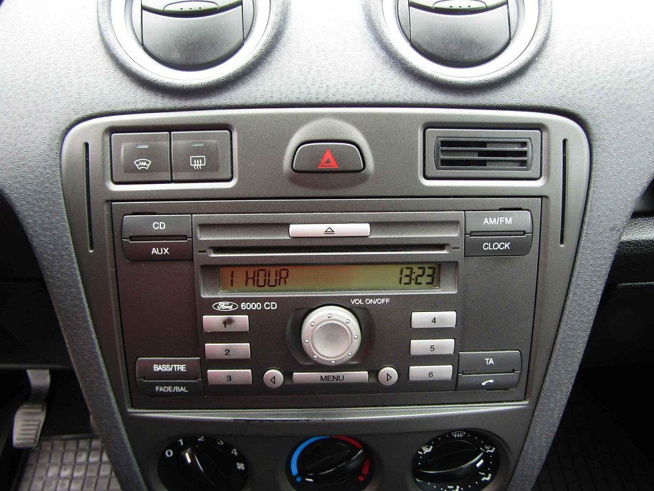 Ford Fusion 1.4 i 