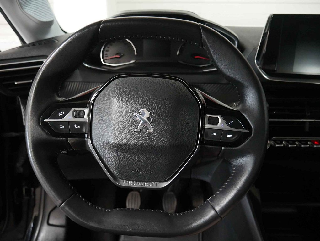 Peugeot 208 1.2PT 