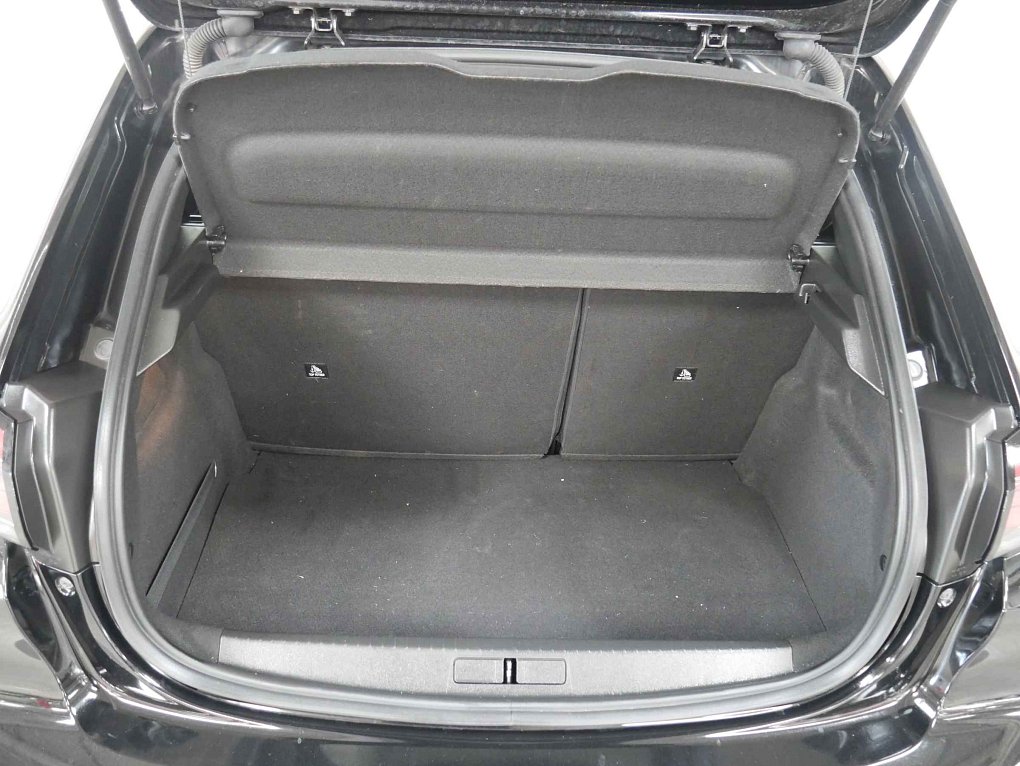 Peugeot 208 1.2PT 
