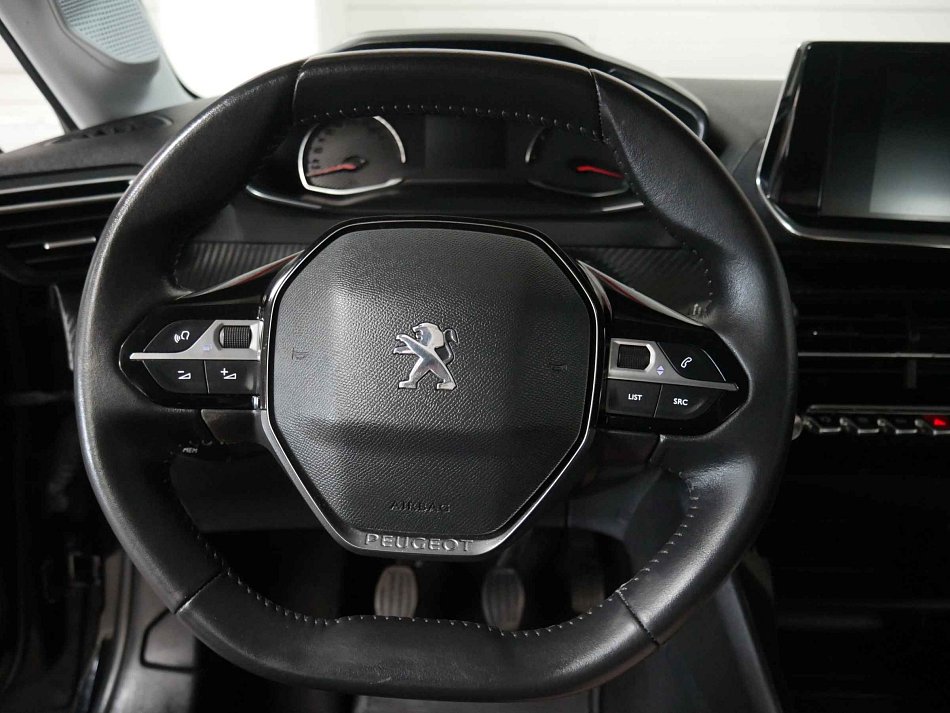 Peugeot 208 1.2PT 