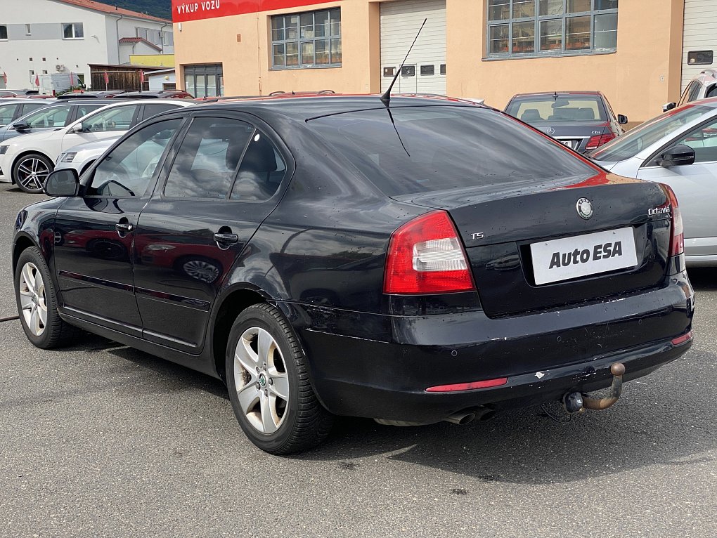 Škoda Octavia II 1.4 TSI Elegance
