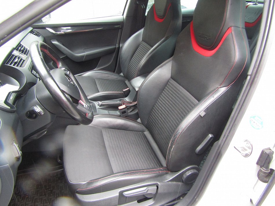 Škoda Octavia III 2.0 TDi RS
