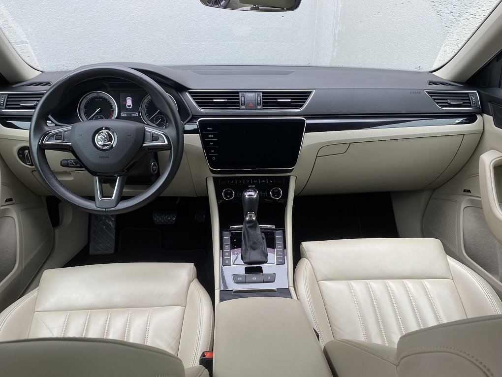 Škoda Superb III 2.0 TDi L&K 4x4