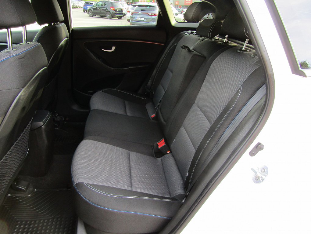 Hyundai I30 1.6 GDi 