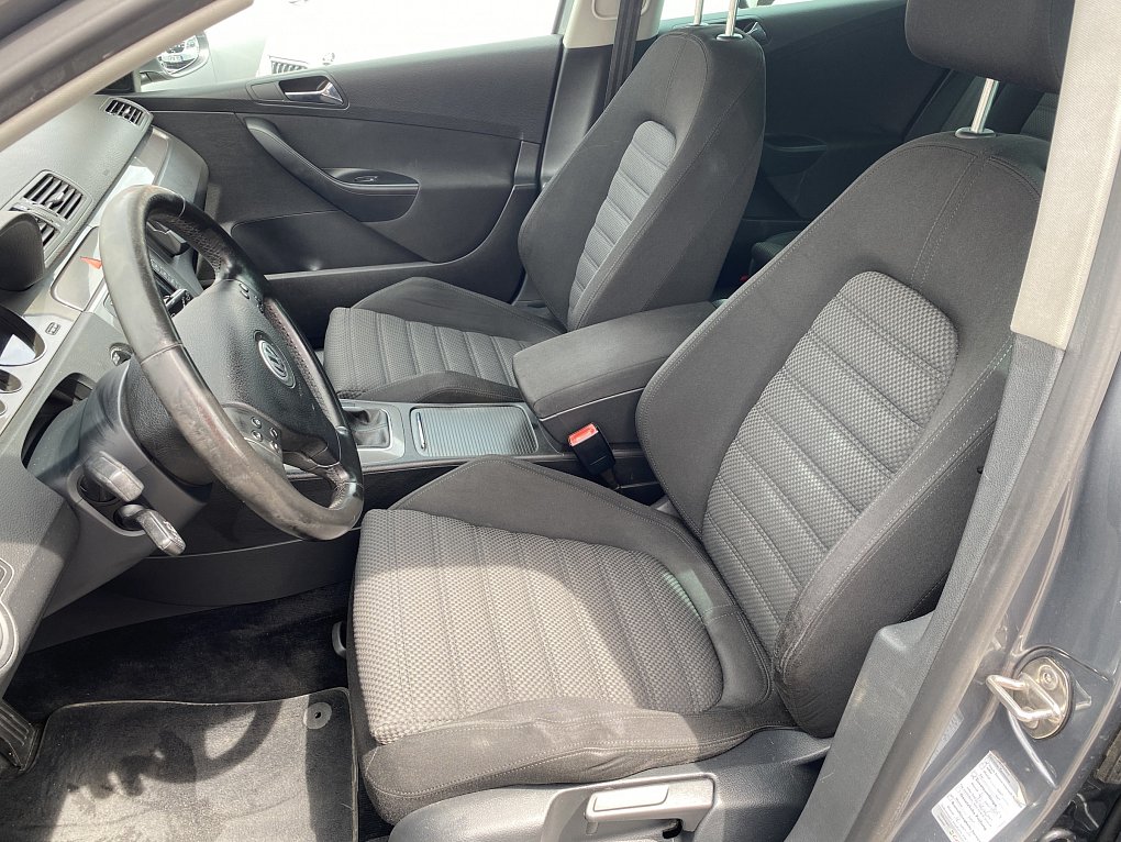 Volkswagen Passat 1.9 TDi 