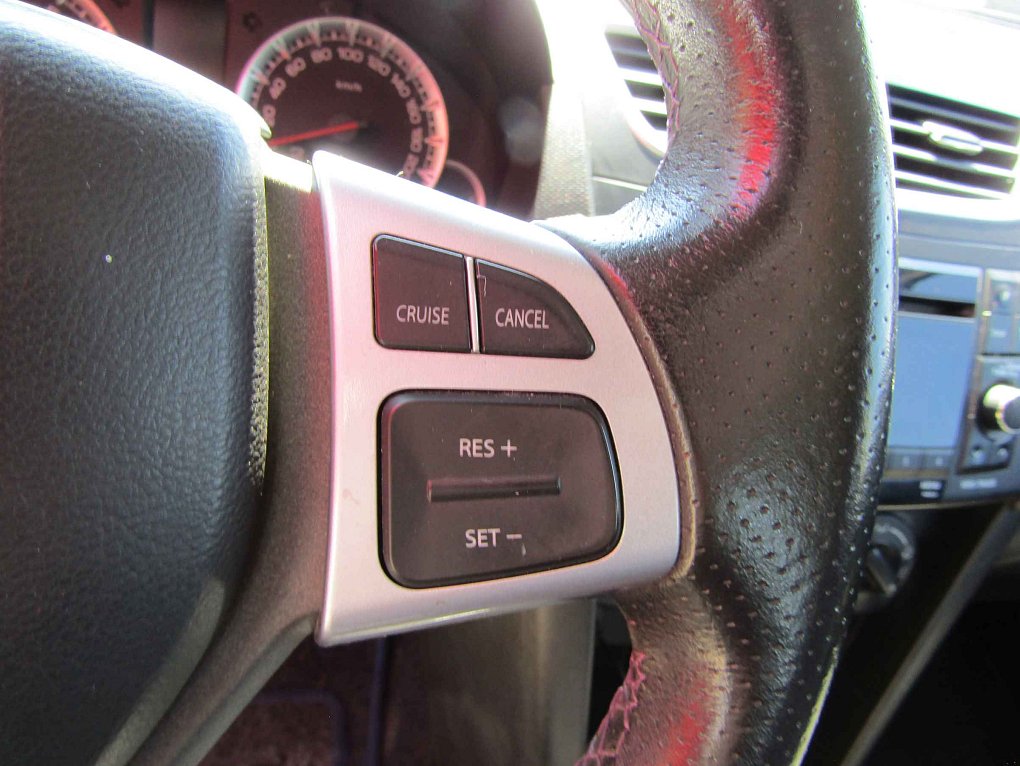 Suzuki Swift 1.3i 