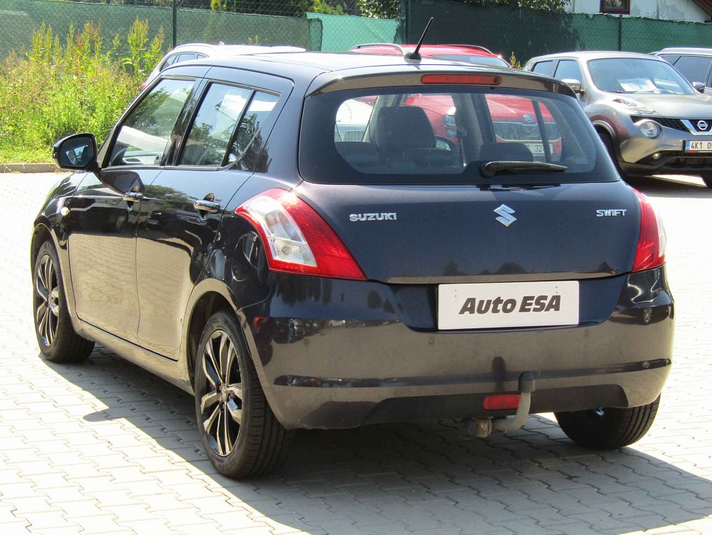 Suzuki Swift 1.3i 
