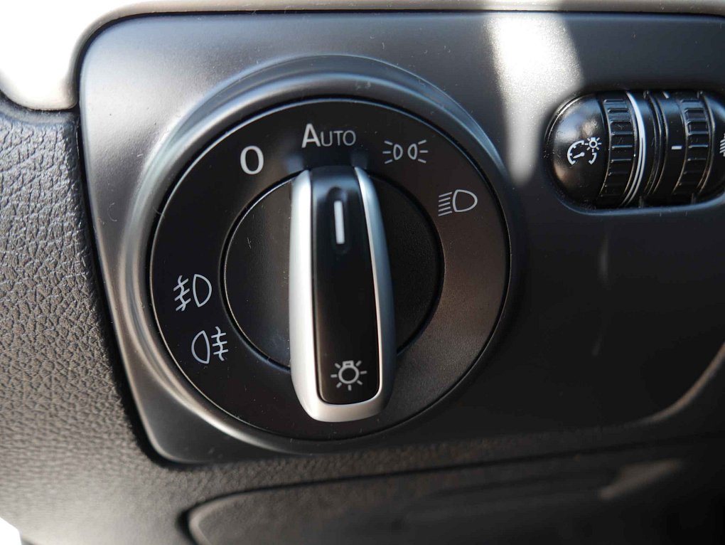 Volkswagen Golf 1.4 TSI 