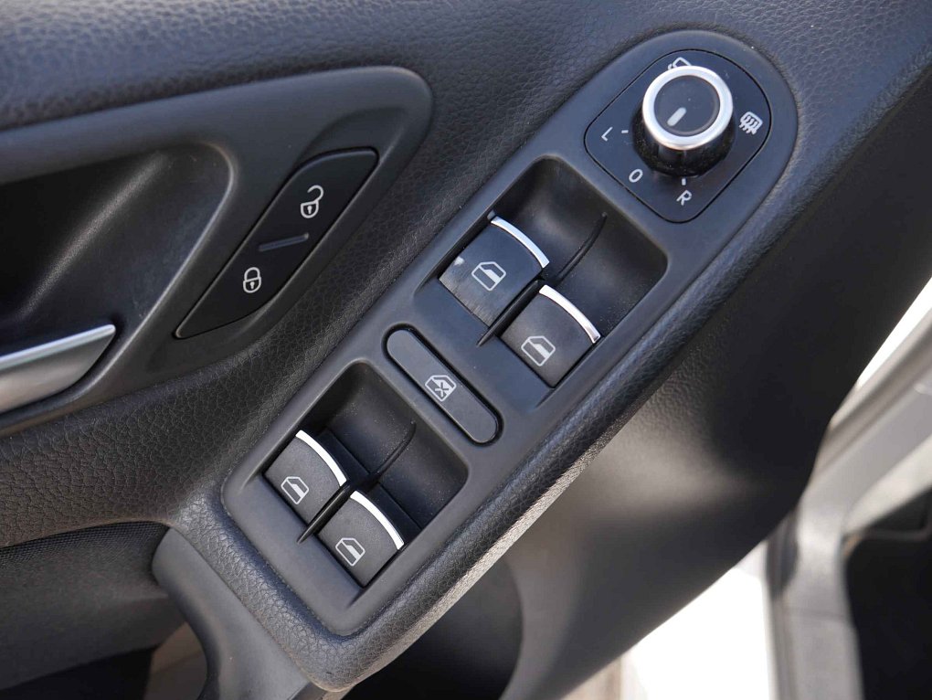 Volkswagen Golf 1.4 TSI 