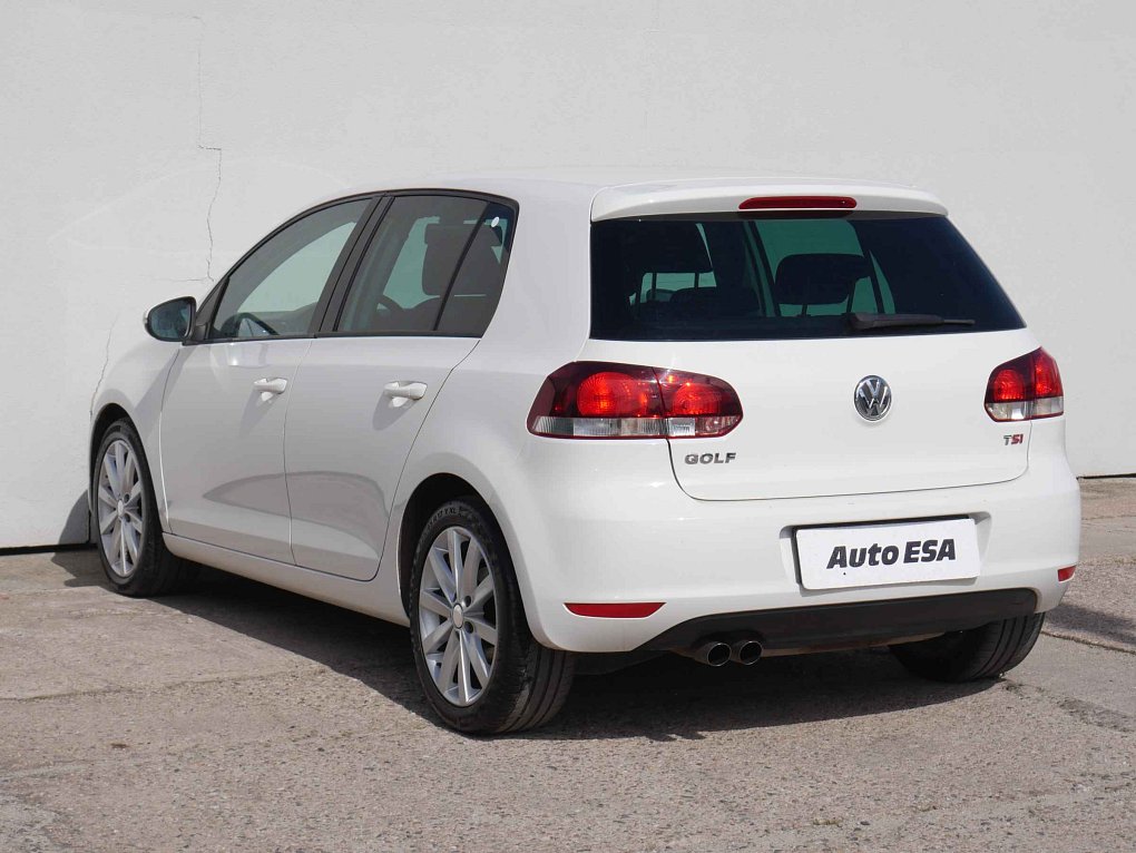 Volkswagen Golf 1.4 TSI 