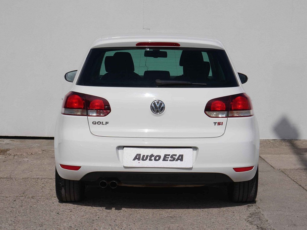 Volkswagen Golf 1.4 TSI 