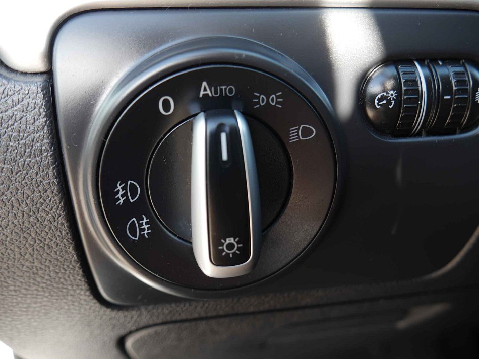 Volkswagen Golf 1.4 TSI 